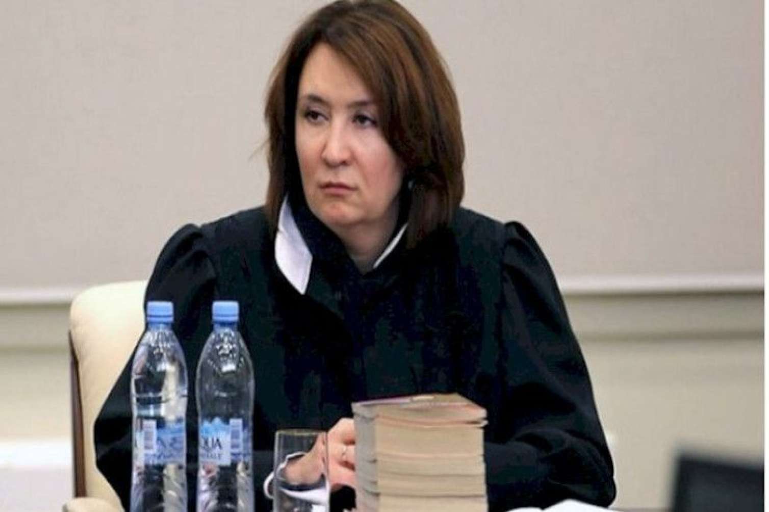 Azərbaycan rusiyalı hakimi ölkəsinə qaytarmaqdan imtina etdi