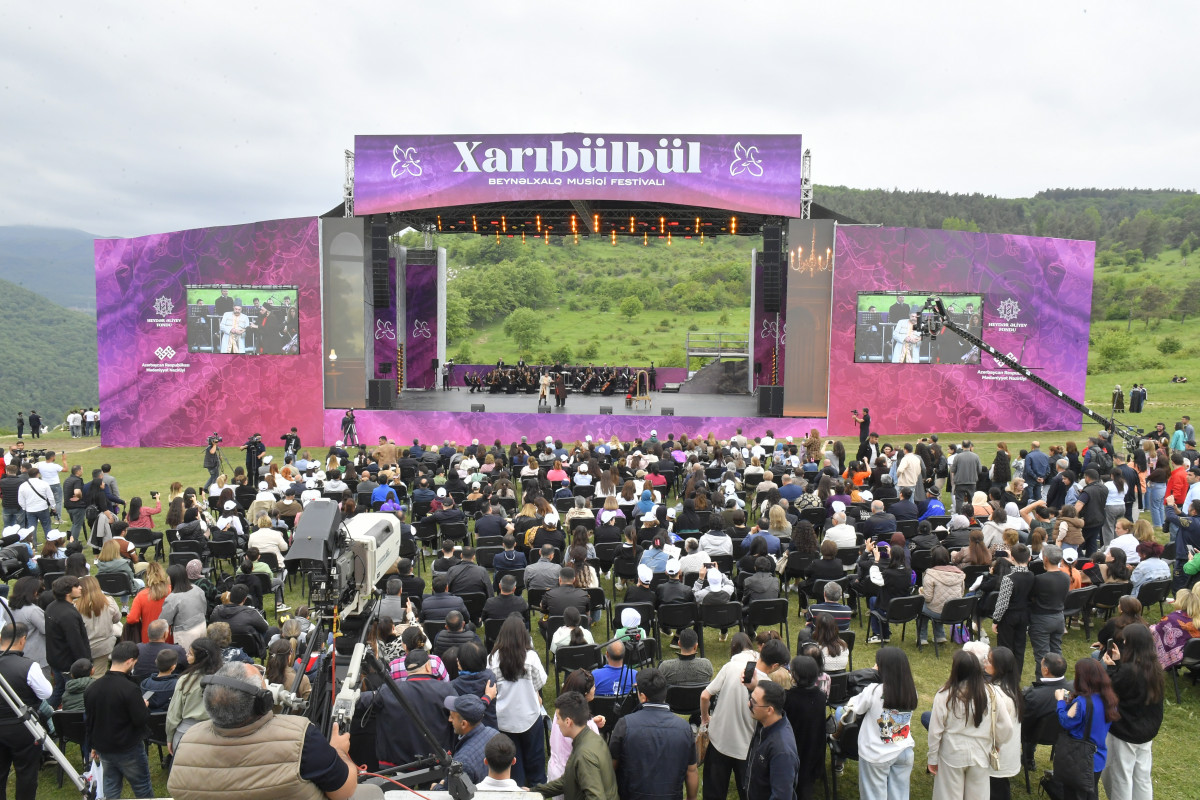 Şuşada “Xarıbülbül” musiqi festivalının açılışı olub - FOTOLAR