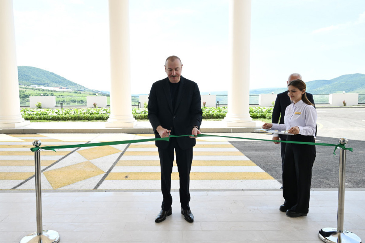 İlham Əliyev “Laçın” İstirahət Kompleksinin açılışında iştirak edib - FOTOLAR