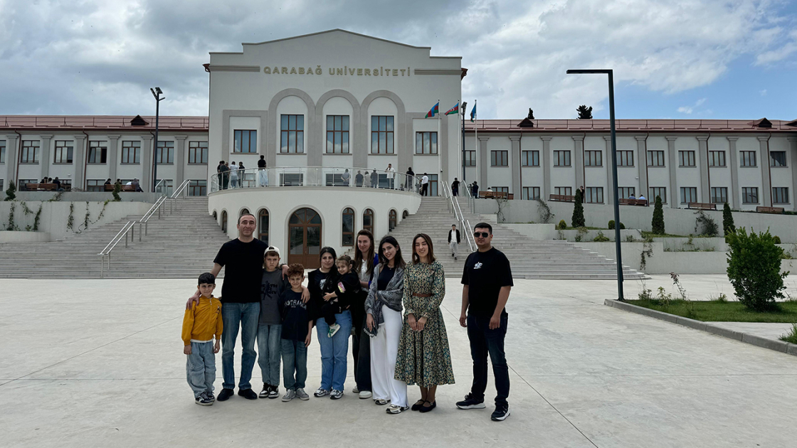 Şəhid ailələrinin üzvləri azad edilmiş ərazilərə səfər ediblər - FOTOLAR