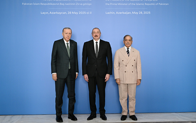 İlham Əliyev Laçından dünyaya yeni mesajlar verdi