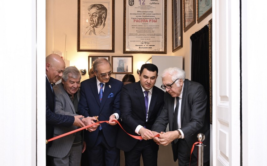 Bakıda Xalq şairi Rəsul Rzanın ev-muzeyi açılıb - FOTOLAR