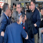 Özgür Özələ hücum edildi - VİDEO