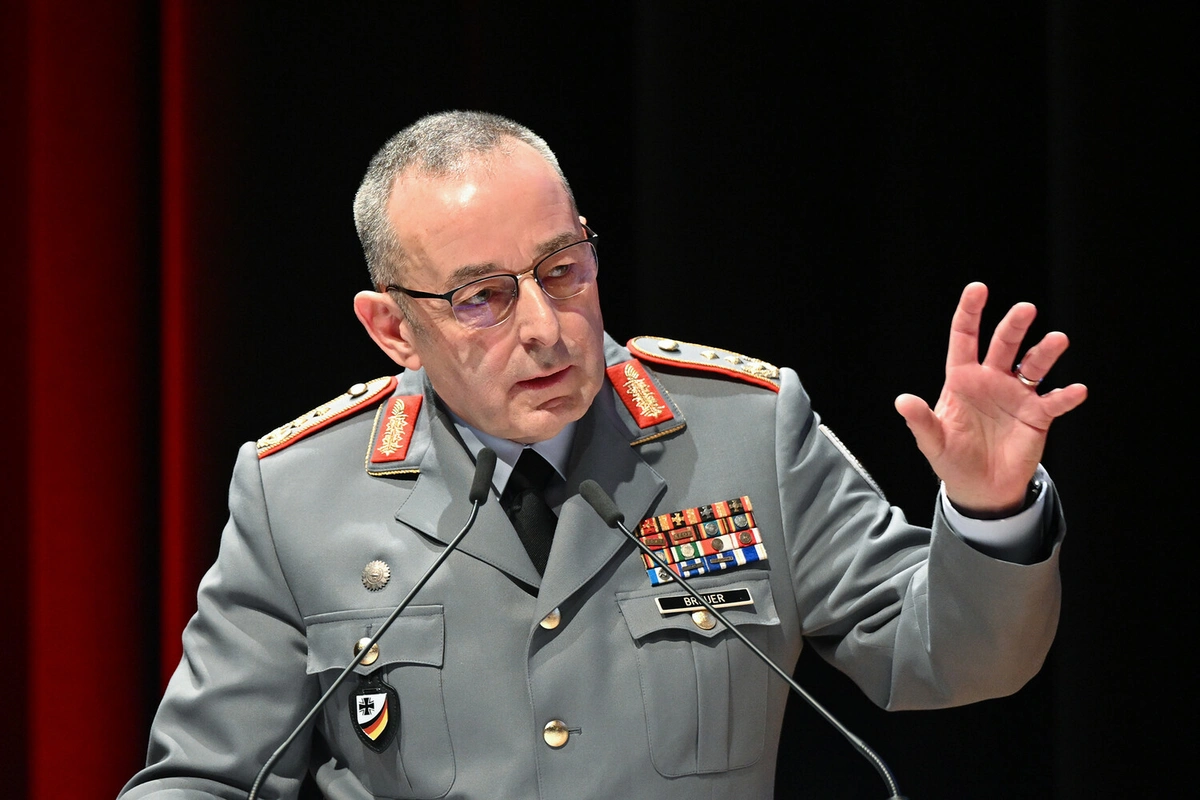 Almaniya NATO-nu Rusiyanın hücumuna hazırlaşmağa çağırır