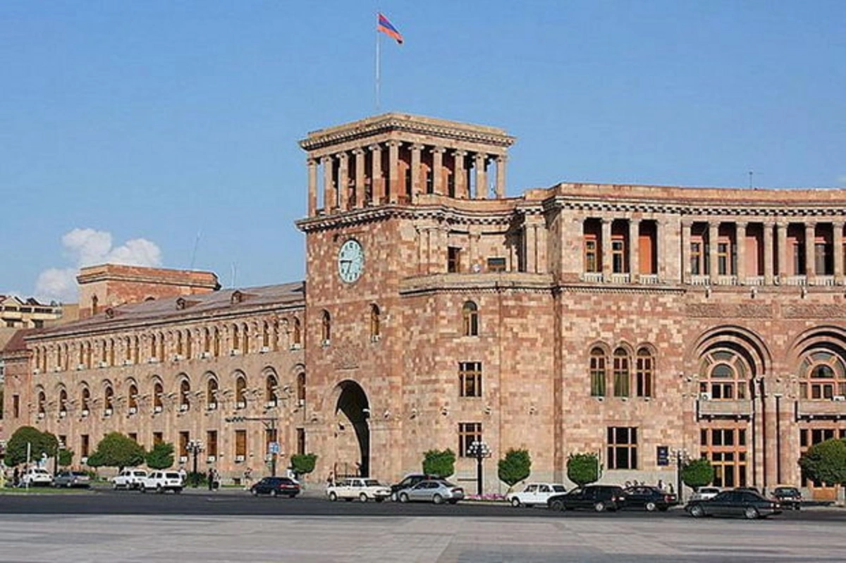 Erməni kilsəsi Kremlin “5-ci kolon” şəbəkəsidir?