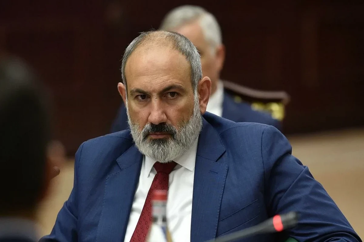 Paşinyan: Kilsəni xalqımıza qaytarmalıyıq