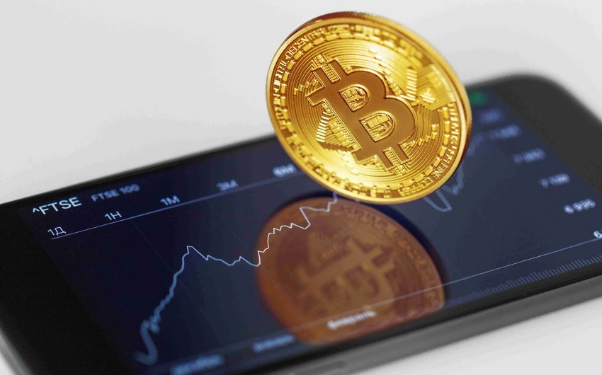 Bitkoin 2 %-dən çox bahalaşıb