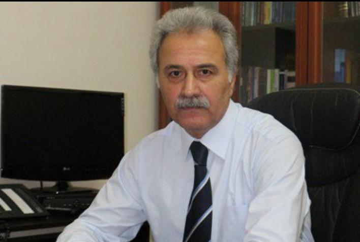 Öyrənməyi və öyrətməyi sevən MÜƏLLİM - Təbrik