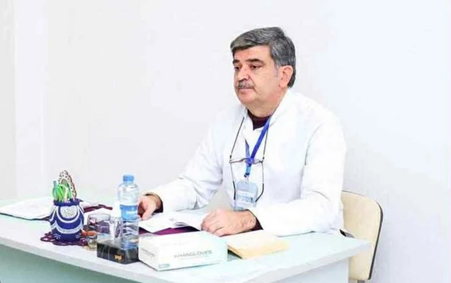 Şöbə müdiri xəstəxanada ad günü keçirdi: İşdən qovuldu