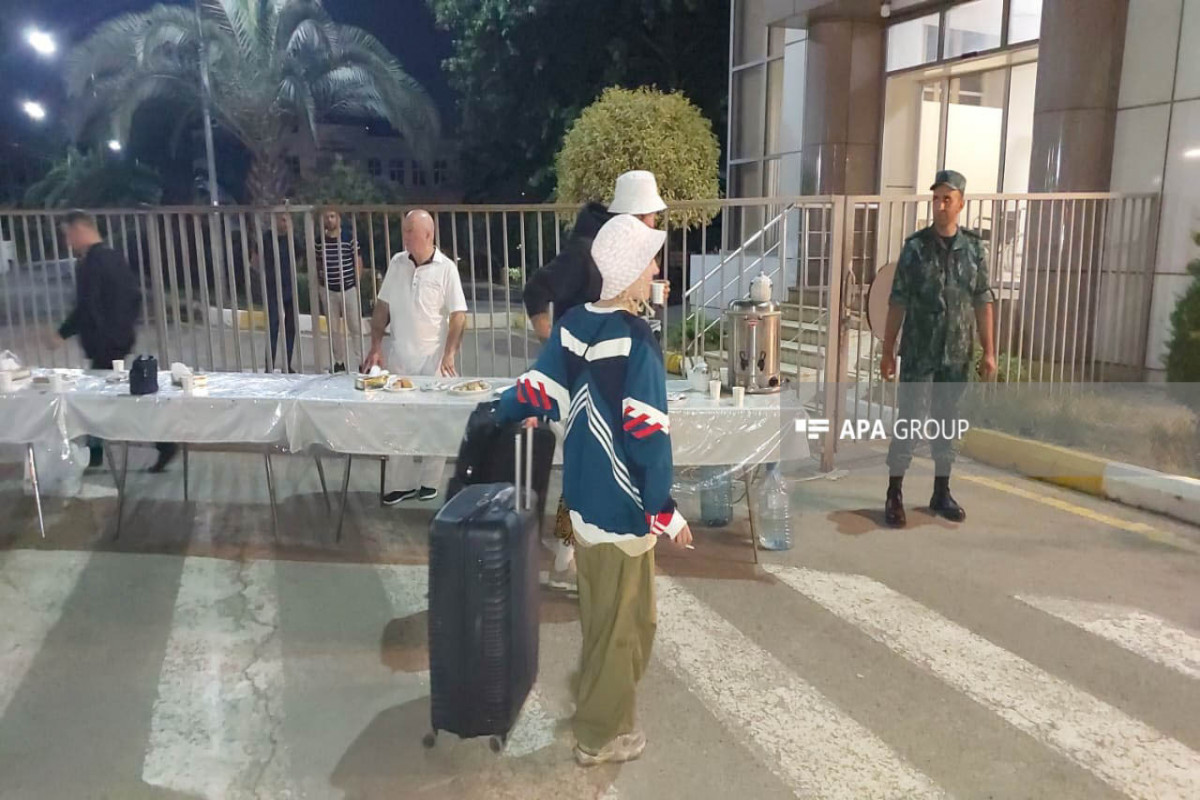 İrandan təxliyə olunan daha iki rusiyalı incəsənət xadimi Astara sərhədindən keçib - YENİLƏNİB