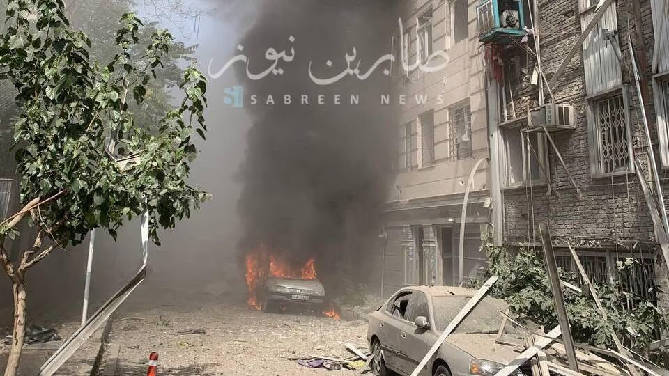 İranın raketi ABŞ səfirliyinə DÜŞDÜ