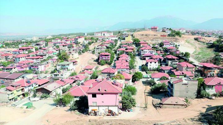 Gürcüstanda 2 ilə çözülən məsələ: Azərbaycanda niyə illərdir həll olmur?