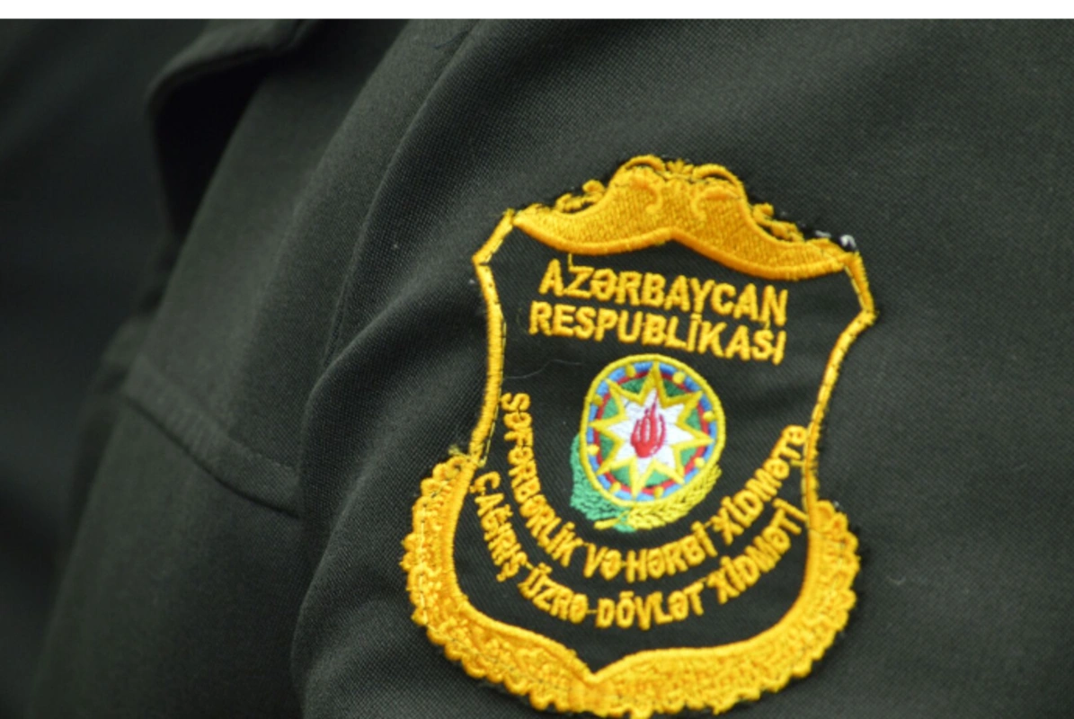 Sabiq idarə rəisinin və iki zabitin məhkəməsi başlayır