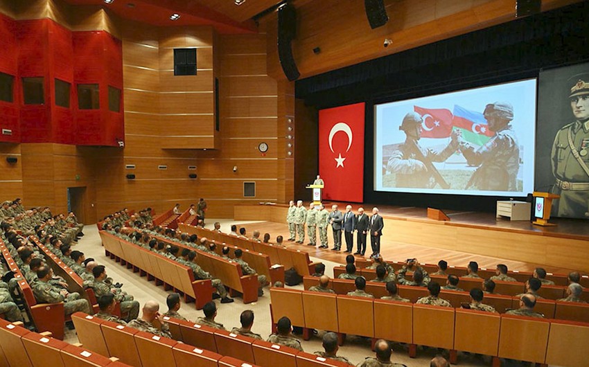 Müdafiə Nazirliyi həftəlik icmalını təqdim edib