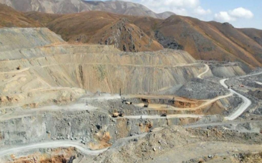Azərbaycanda 3 faydalı qazıntı yatağı hərraca çıxarılır