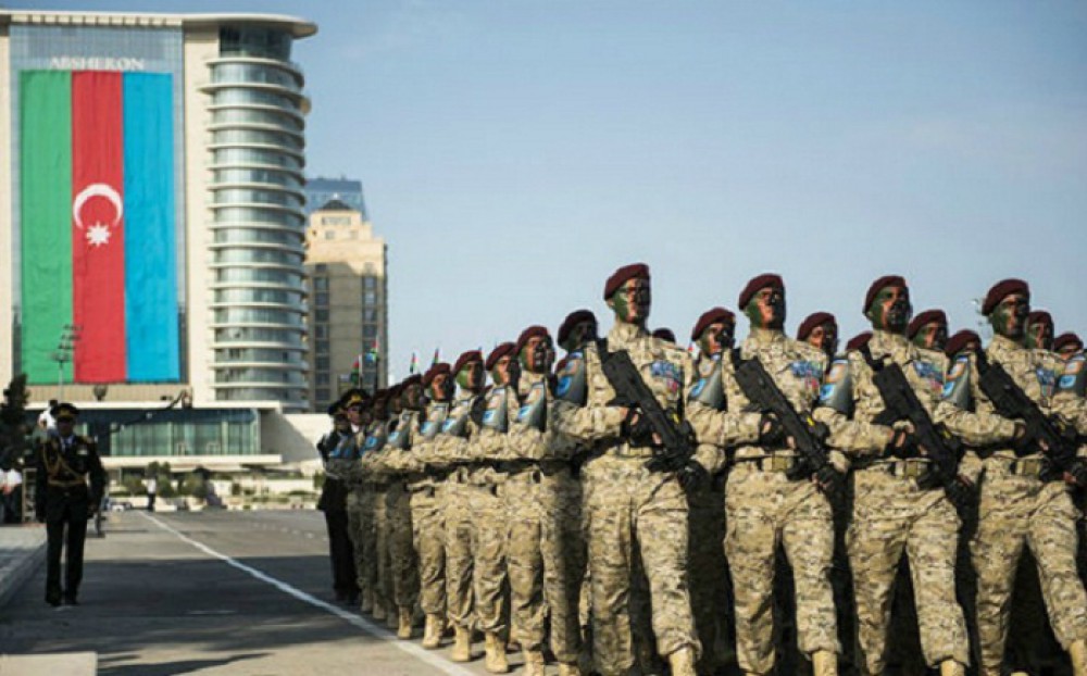 İnkişafının ən qüdrətli mərhələsini yaşayan Azərbaycan ORDUSU