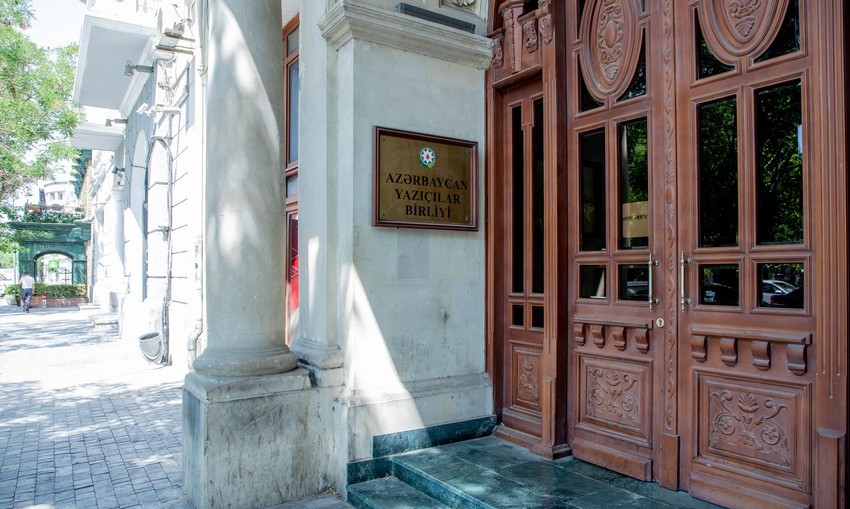 AYB katibindən Rusiyadakı həmkarlarına MÜRACİƏT