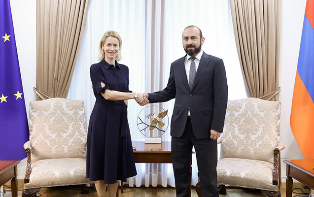 Kallas İrəvandadır - FOTOLAR