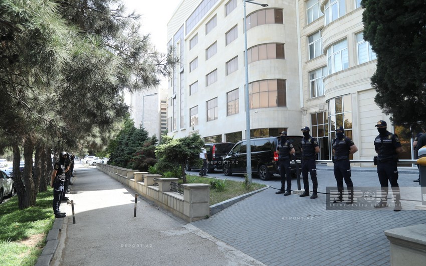 DİN-in “Sputnik-Azərbaycan”ın ofisində əməliyyatdan - FOTOREPORTAJ