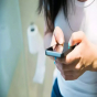 Tualetə telefon aparmaq böyük TƏHLÜKƏDİR