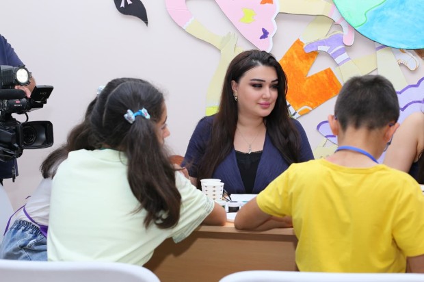 Valideyn himayəsindən məhrum uşaqlar üçün art-terapiya layihəsi