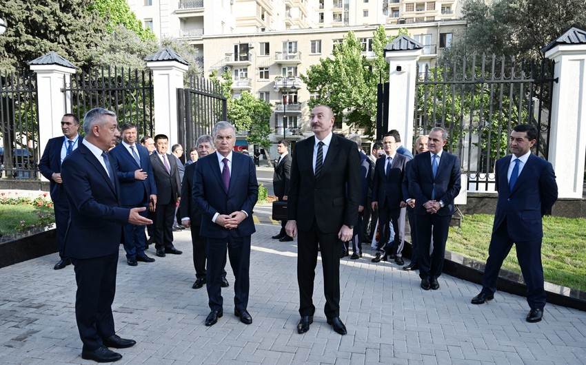 İlham Əliyev və Şavkat Mirziyoyev Özbəkistanın Azərbaycandakı səfirliyinin yeni binasının açılışında iştirak ediblər - YENİLƏNİB