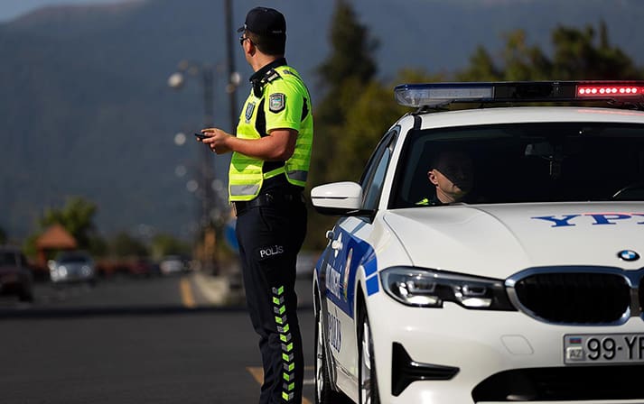 Yol Polisi müraciət edib