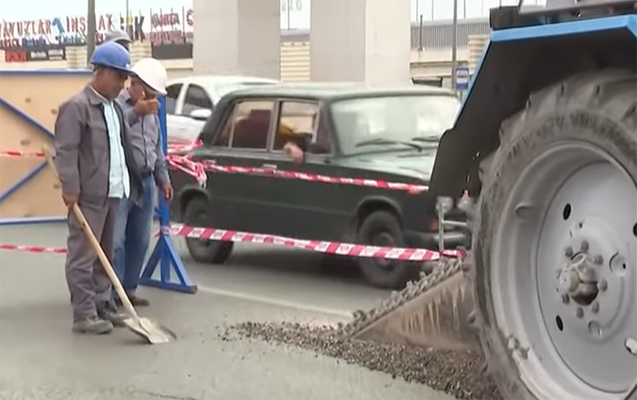Bakıda yenə yol çökdü - Cümşüd Cümşüdlünün faciəsi təkrarlana bilər - VİDEO