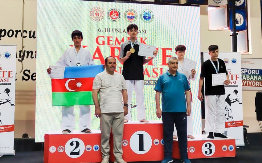 Naxçıvanlı karateçi beynəlxalq turnirdə gümüş medal qazanıb