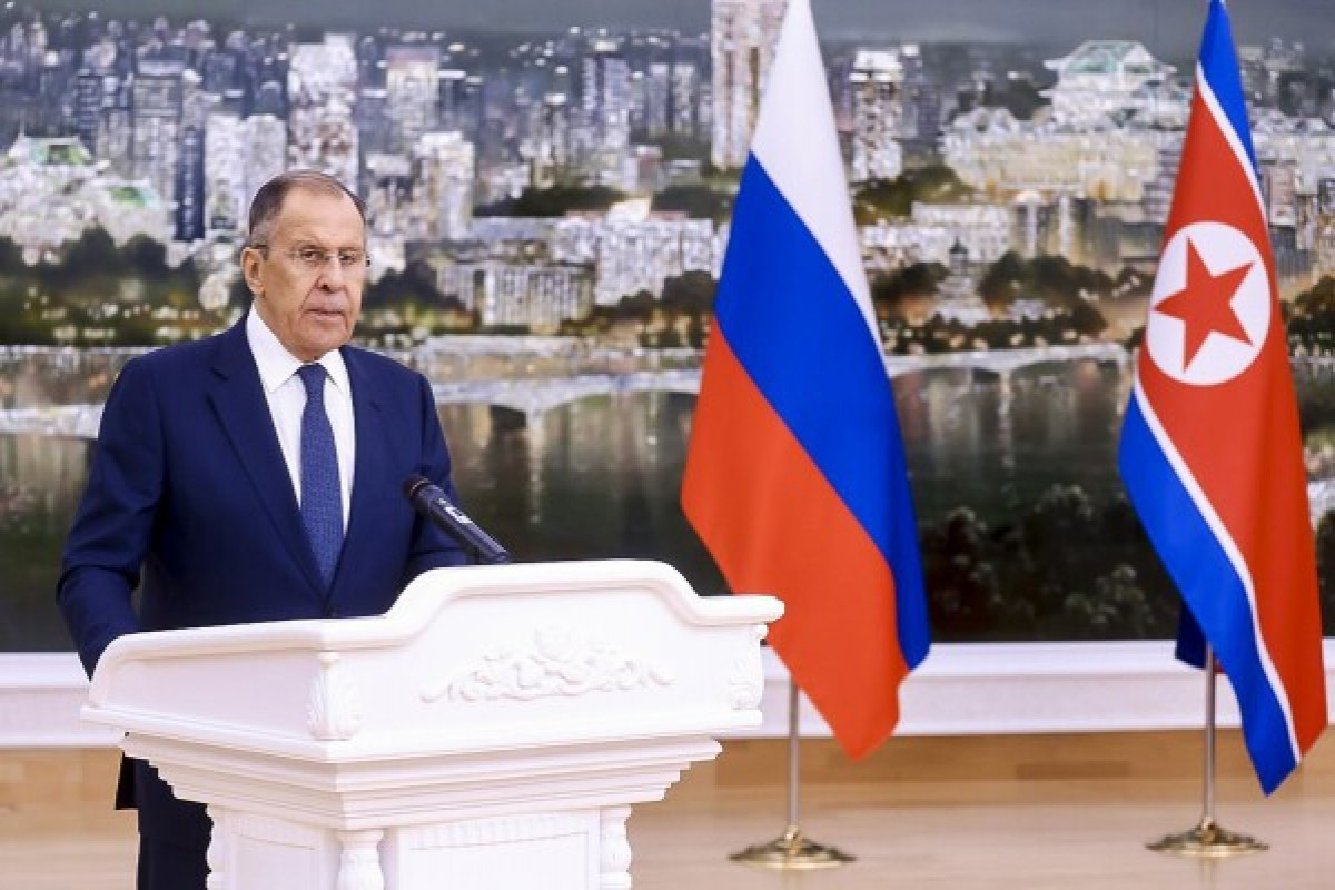 Lavrov Şimali Koreyaya səfər edəcək