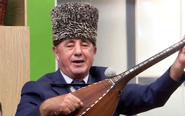 Aşıq Əhliman insult keçirdi: Vəziyyəti ağırdır
