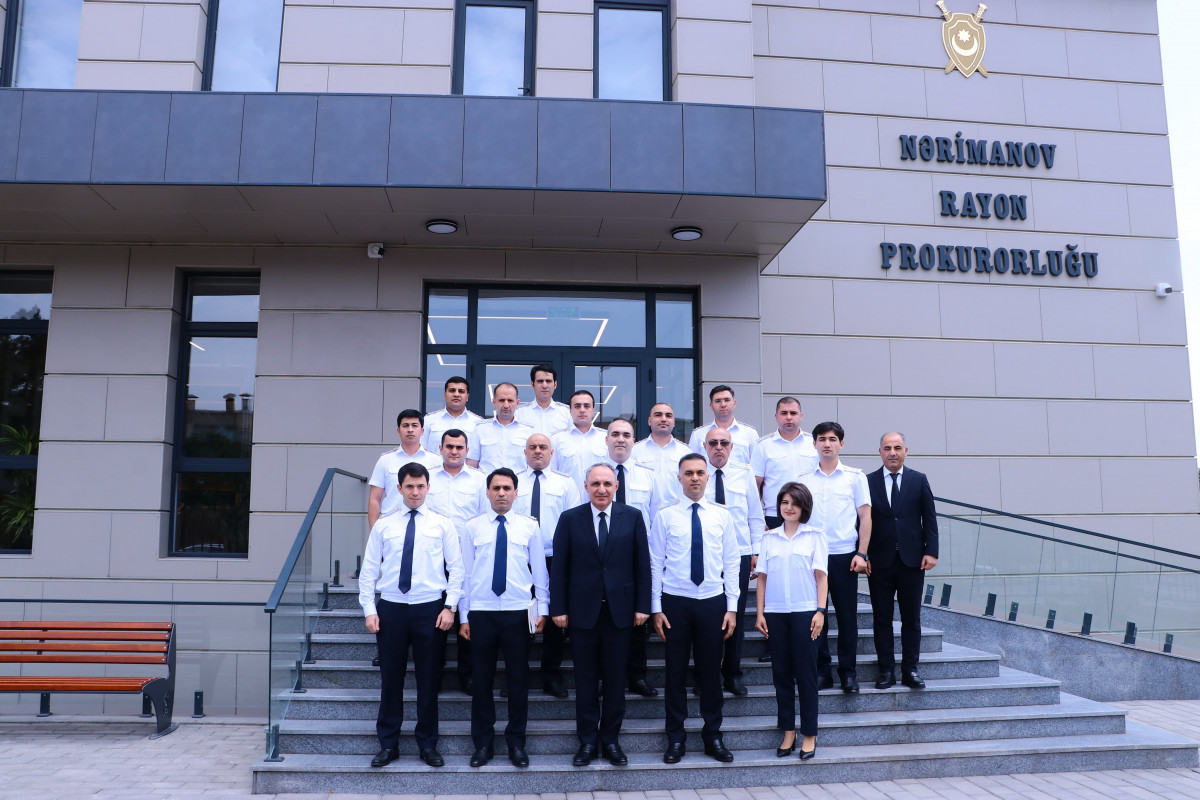 Baş prokuror Nərimanovda vətəndaşları qəbul edib - FOTOLAR