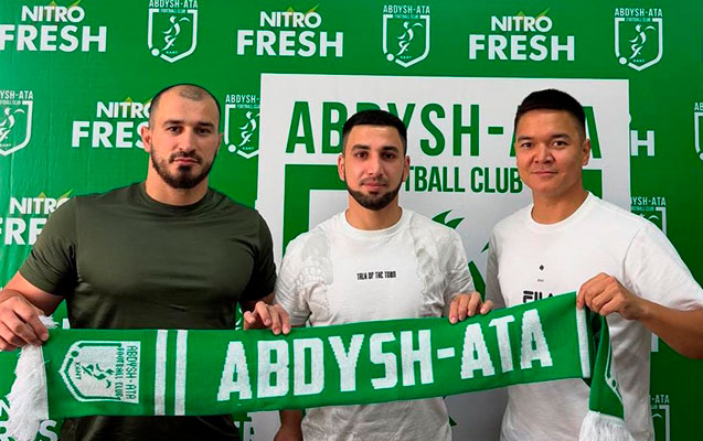 Qırğızıstan klubu daha bir azərbaycanlı futbolçunu heyətinə qatdı