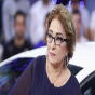 Xalq artisti müalicəsi üçün maşınını satdı