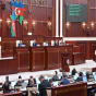 Xüsusi icra məmurunun qəbul etdiyi qərarlar dövlət icra məmurunun qəbul etdiyi qərarlara bərabər olacaq