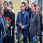 İntihar edən keçmiş naziri 150 nəfər DƏFN EDİR - FOTOLAR