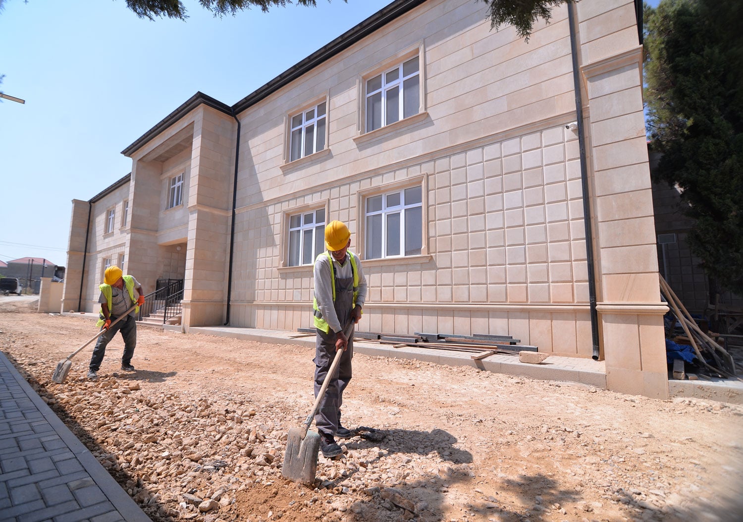 Bakıda 10 təhsil müəssisəsi YENİLƏNİR
