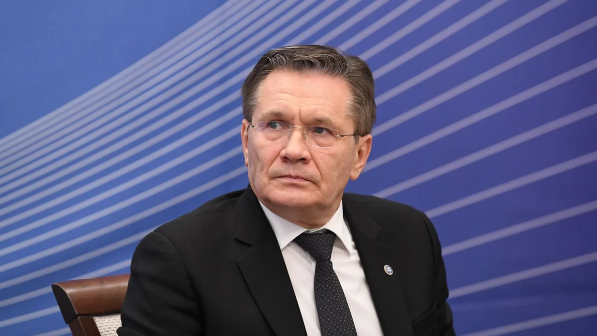 “Rosatom” İrandakı işçilərini təxliyə etdi