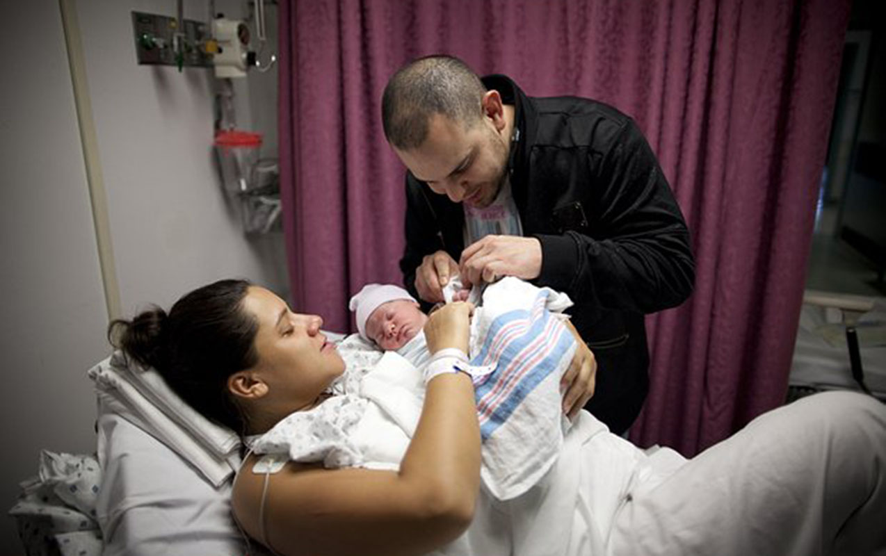 ABŞ xarici qadınların doğumunu qadağan etmək istəyir