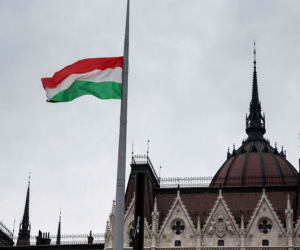 Gürcüstan və Ermənistan vətəndaşlarına işçi vizalarının verilməsini dayandırdılar