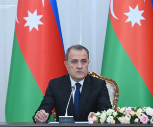 Ceyhun Bayramov Hakan Fidan və Maka Boçorişvilini Ermənistanla sülh prosesi barədə məlumatlandırıb