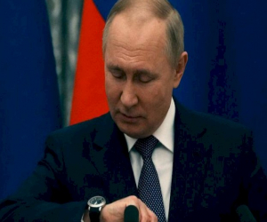 Ukrayna Putinin masasına qoyulan sənədləri ələ keçirdi - FOTOLAR