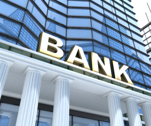 Pulları yastıq altından çıxaracaq bank Azərbaycana nə vaxt gələcək?