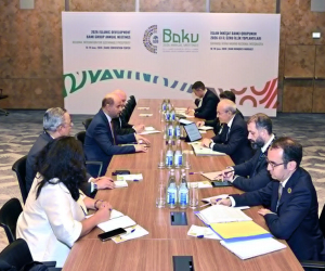 Mikayıl Cabbarov Əbdülhəmid Əlxəlifə ilə görüşüb