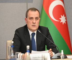 Azərbaycan və Özbəkistan XİN başçıları DANIŞDILAR