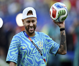 Neymar DÇ-də tam heyətlə ilk məşqə çıxıb