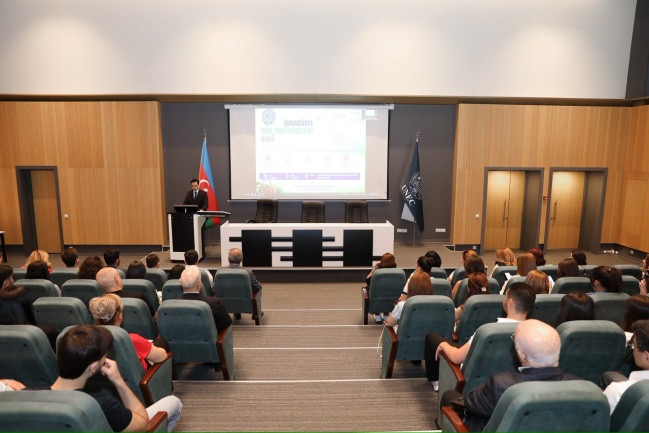 Ümumdünya Qida Təhlükəsizliyi Gününə həsr olunmuş seminar