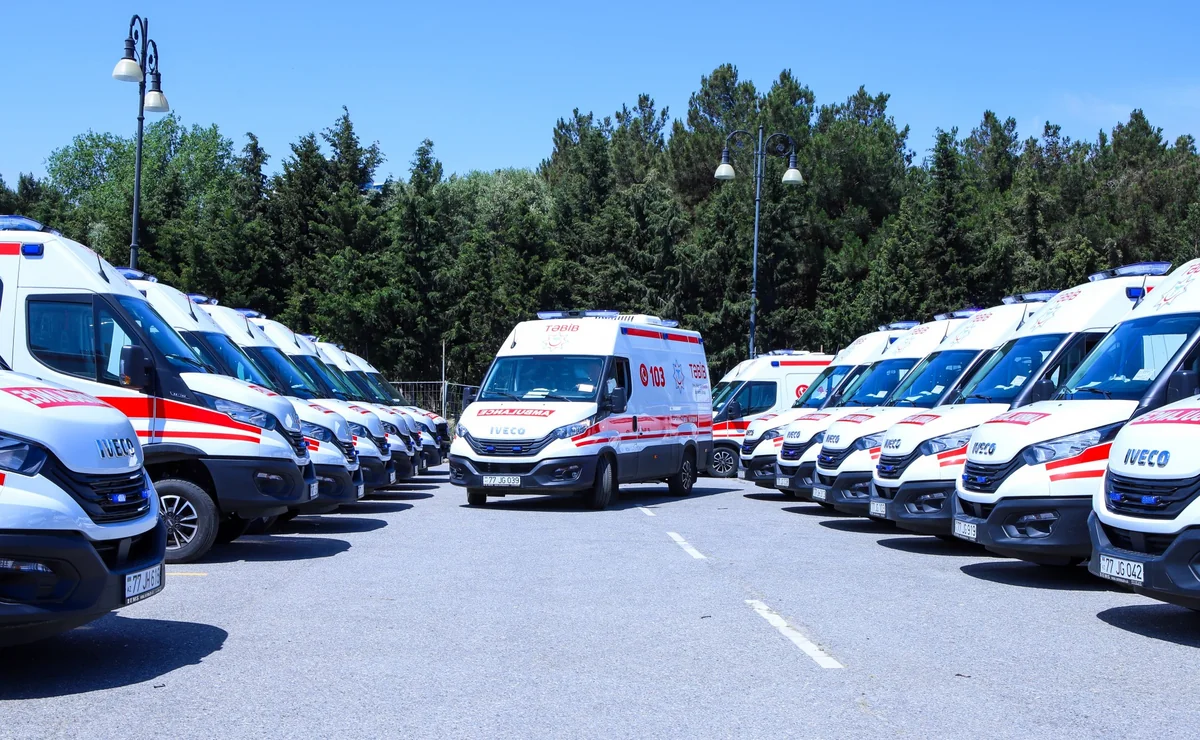 Regionlara 25 yeni ambulans və reanimobil təhvil verilib