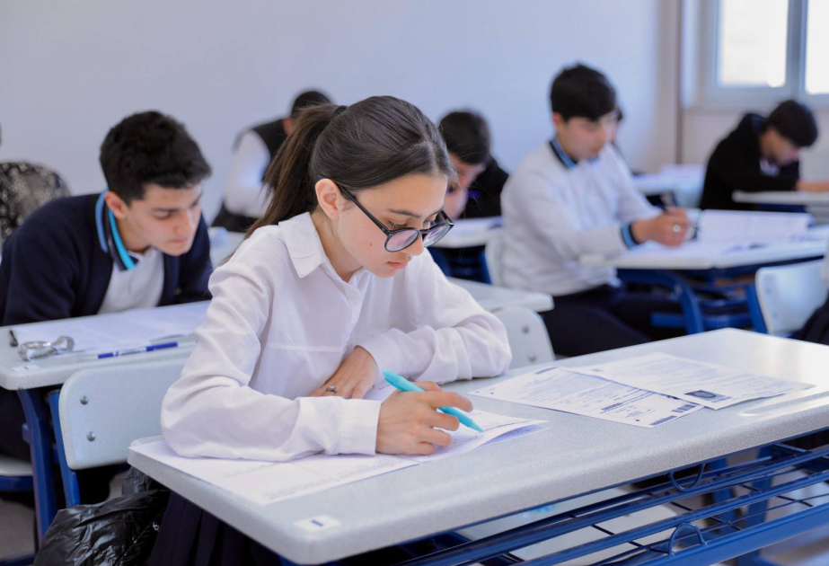 DİM-dən xəbərdarlıq: Qeydiyyat bu gecə başa çatır