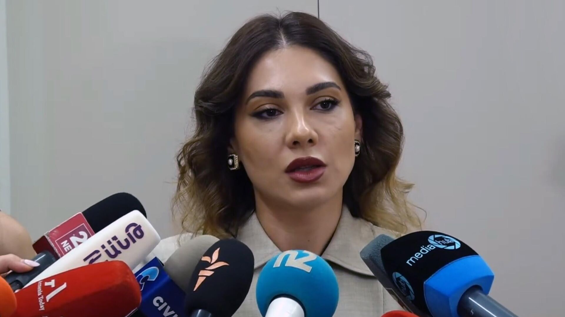 İrəvan yeni konstitusiya üçün qərarını hələ VERMƏYİB